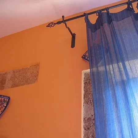 Bed & Breakfast L'arabo E Il Normanno